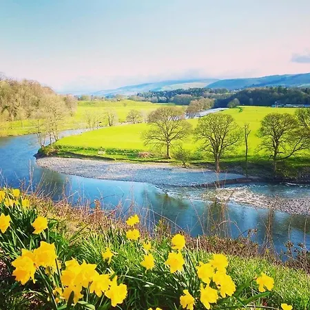 3 Beck Head * Kirkby Lonsdale